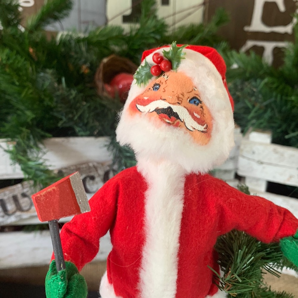 🎄1991 Annalee Christmas Santa With Axe Cutting Tree #5232